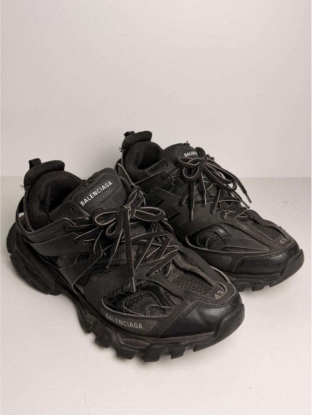 Balenciaga Track LED Sneakers Triple Black SZ 43 (Defect) - Picture 1 of 5